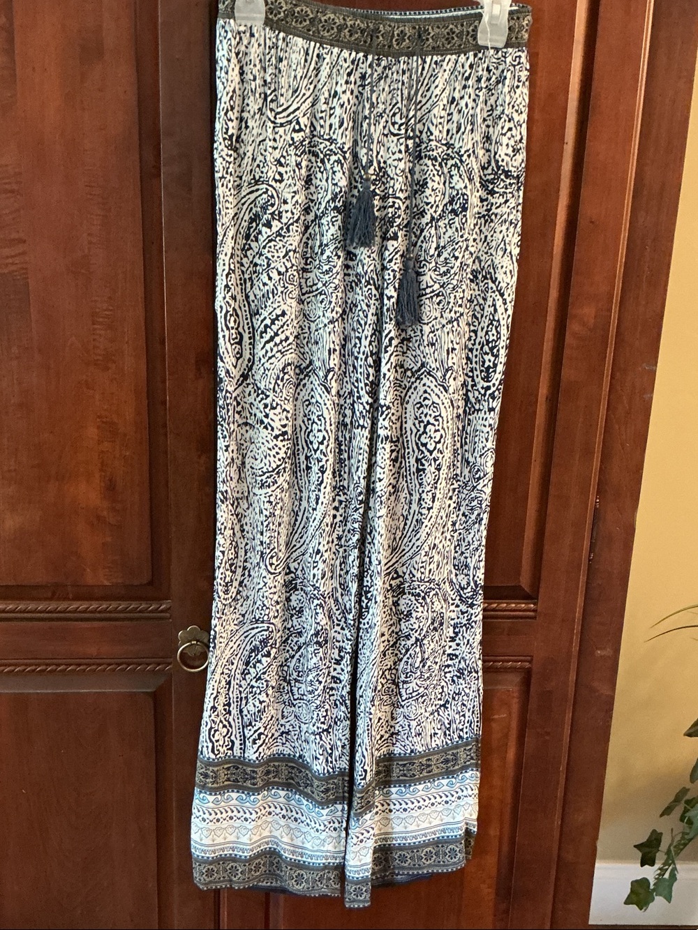 Paisley-Print Wide Leg Pants in Blue and White